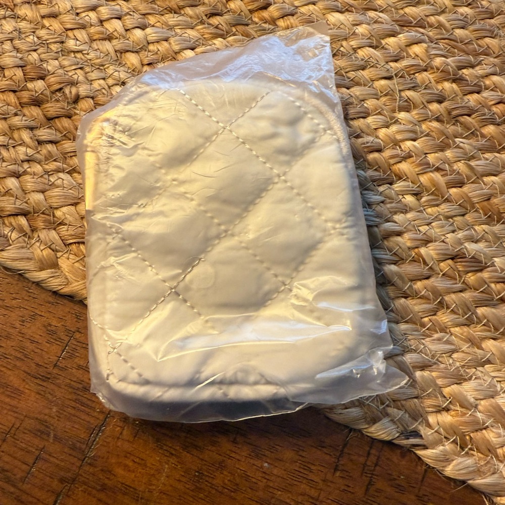 Quilted White Pouch it’s a Gigi by Pretty Simply
